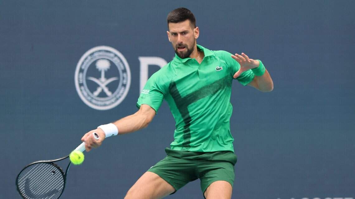 Djokovic se emplea a fondo para batir a rival argentino en el Miami Open y rompe récord de victorias de Nadal