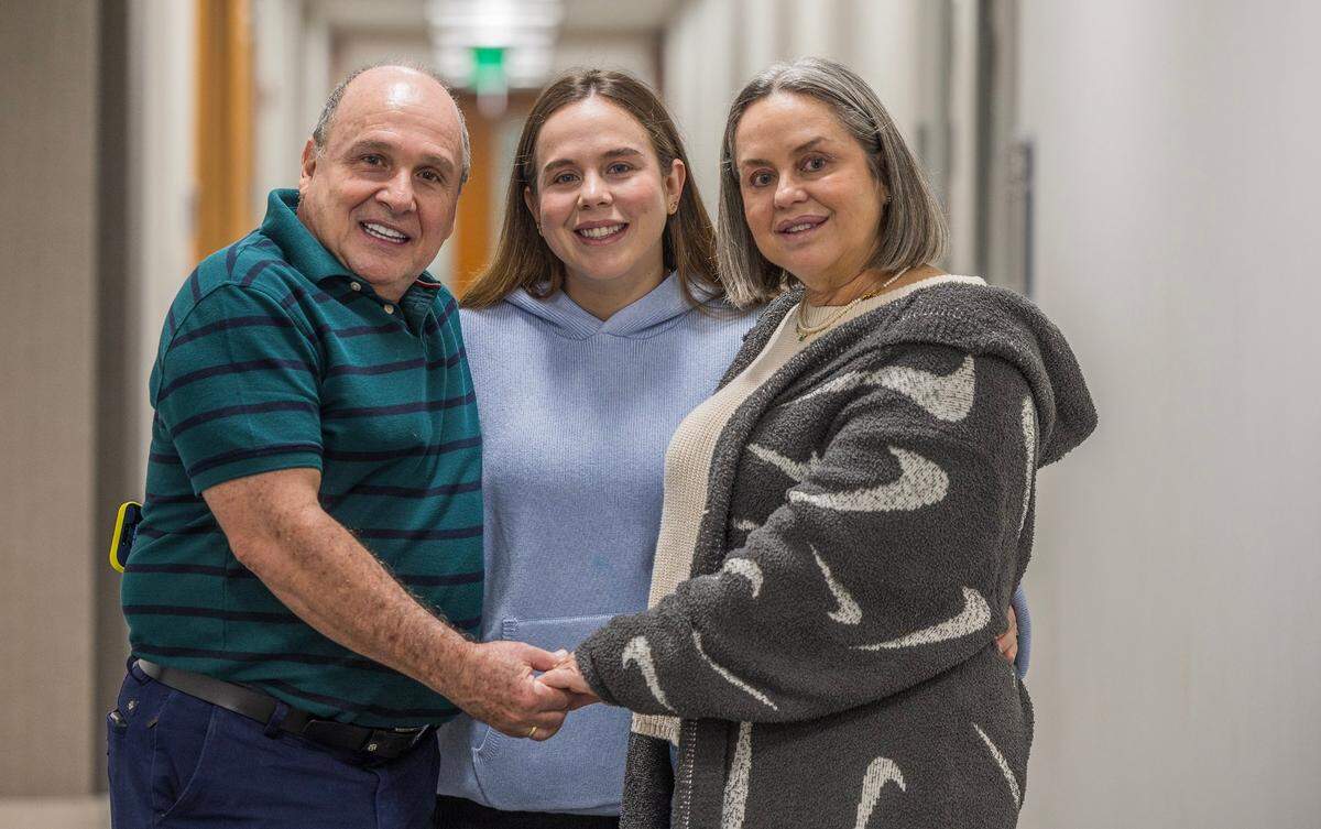 From left- Nelson Botero with his daughter Maria Antonia Botero and his wife Maria Cristina Bravo, all part of the popular influencers family team “Los Chicaneros”, in Miami on Thursday, January 23, 2025.