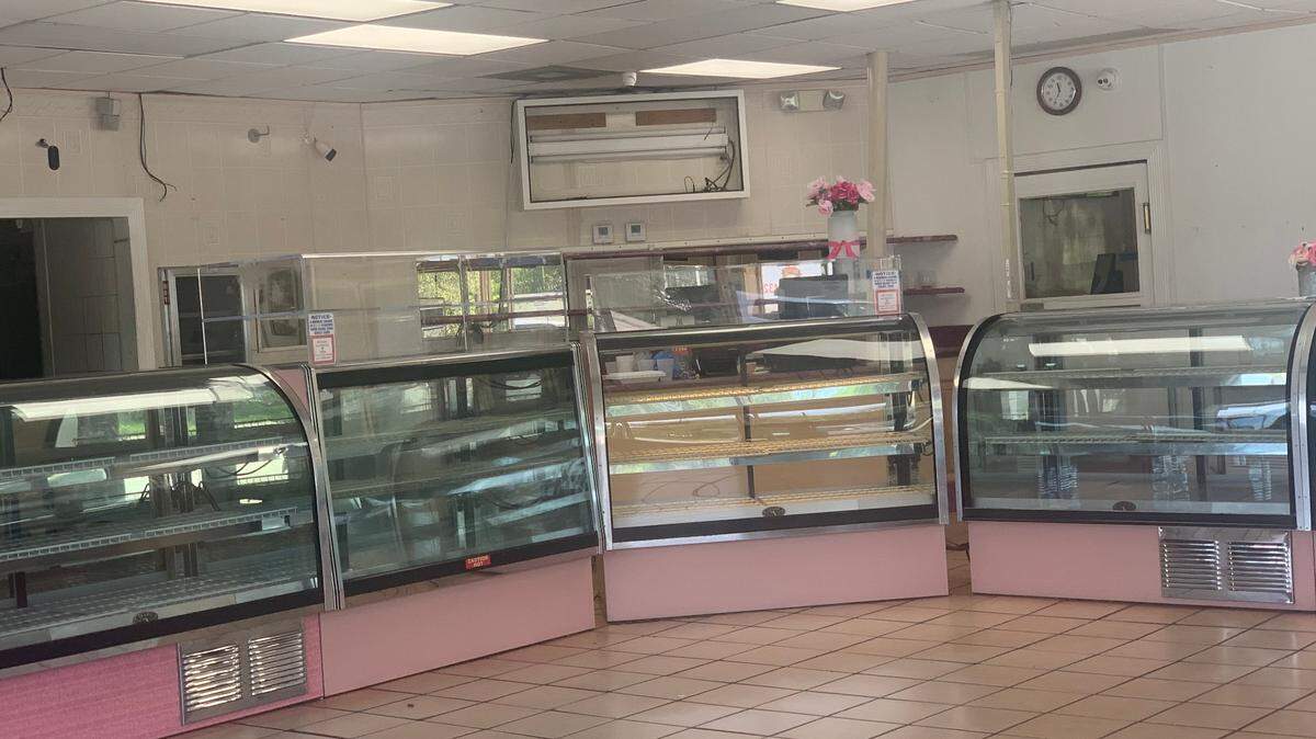 The empty displays of La Rosa Bakery, founded by a family of Cuban exiles in 1968. The bakery has just closed its doors after five decades serving Miami pastelitos, Cuban bread, croquetas and merenguitos.