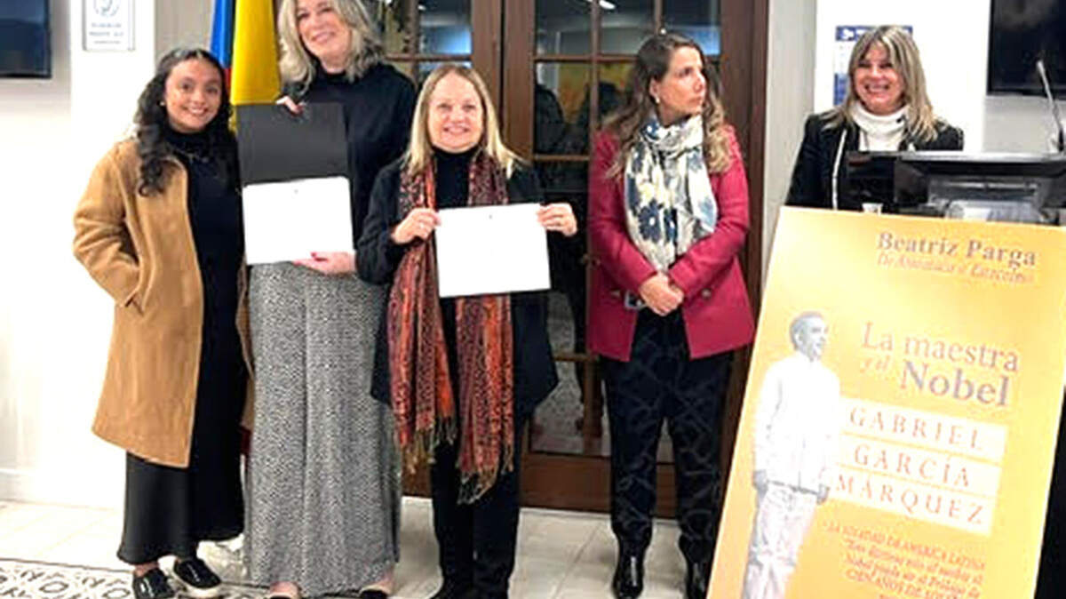 Michelle López, Luz María Doria, Beatriz Parga, Milena Sandoval y Mónica Trujillo.