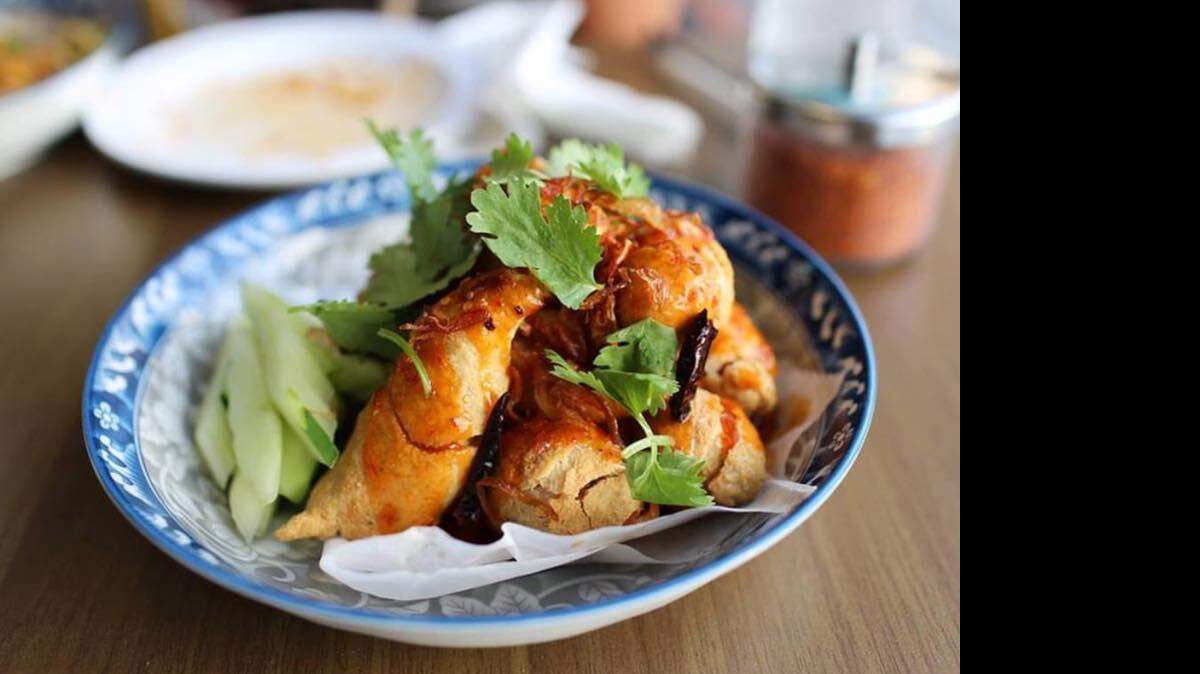 Un plato del restaurante Cake Thai Kitchen de Miami.