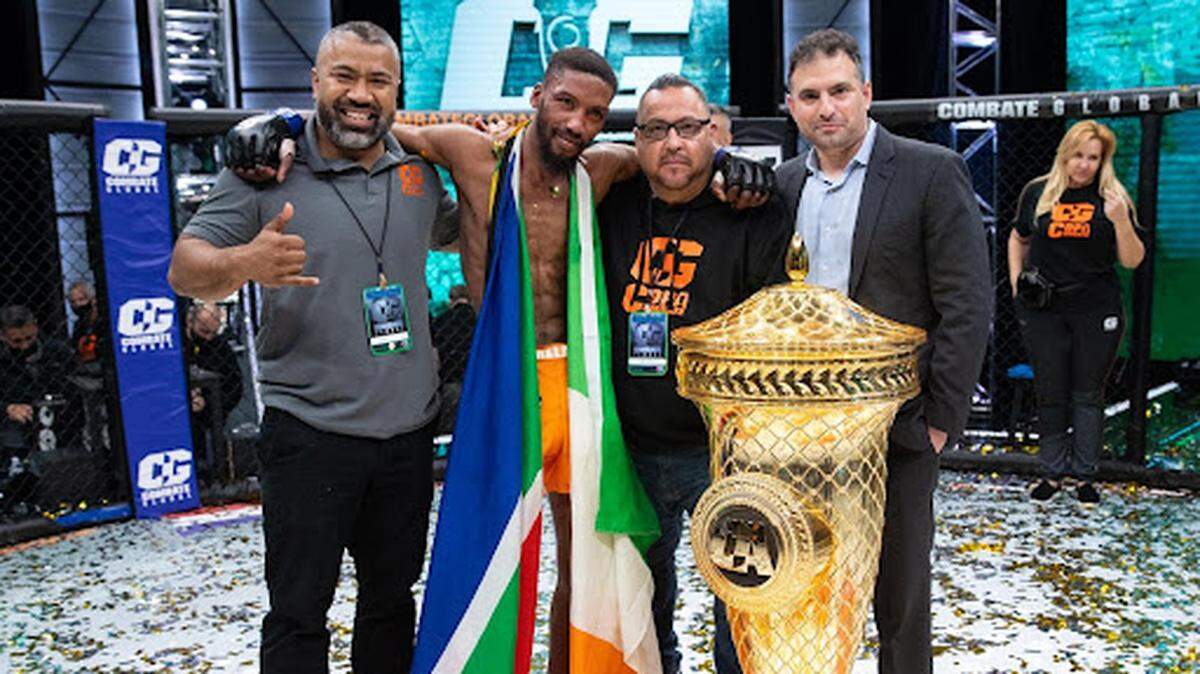 Lo hecho por Frans Mlambo el algo para recordar. El irlandés vivió una noche inolvidable el domingo cuando venció a tres oponentes para conquistar el torneo anual Copa Combate 