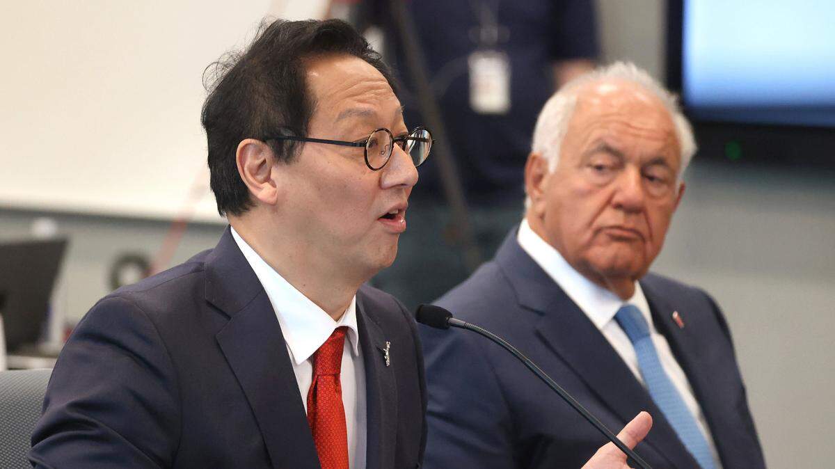 University of Florida President-elect Santa Ono answers a question during a Florida Board of Governors meeting in Orlando, Tuesday, June 3, 2025, as Mori Hosseini (right), chair of the UF Board of Trustees, listens. The board of governors met at the University of Central Florida’s downtown campus in Orlando to vote on Ono as Florida’s 14th president. (Joe Burbank/Orlando Sentinel)
