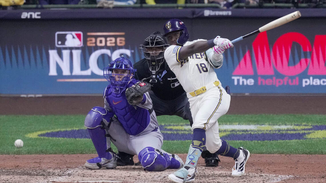 Venezolano Lara decide y los Cerveceros dan primer golpe a los Dodgers en la Serie de Campeonato