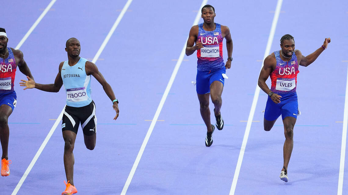 El gran favorito de Estados Unidos cae en la final de los 200 metros y arruina su intento de triplete