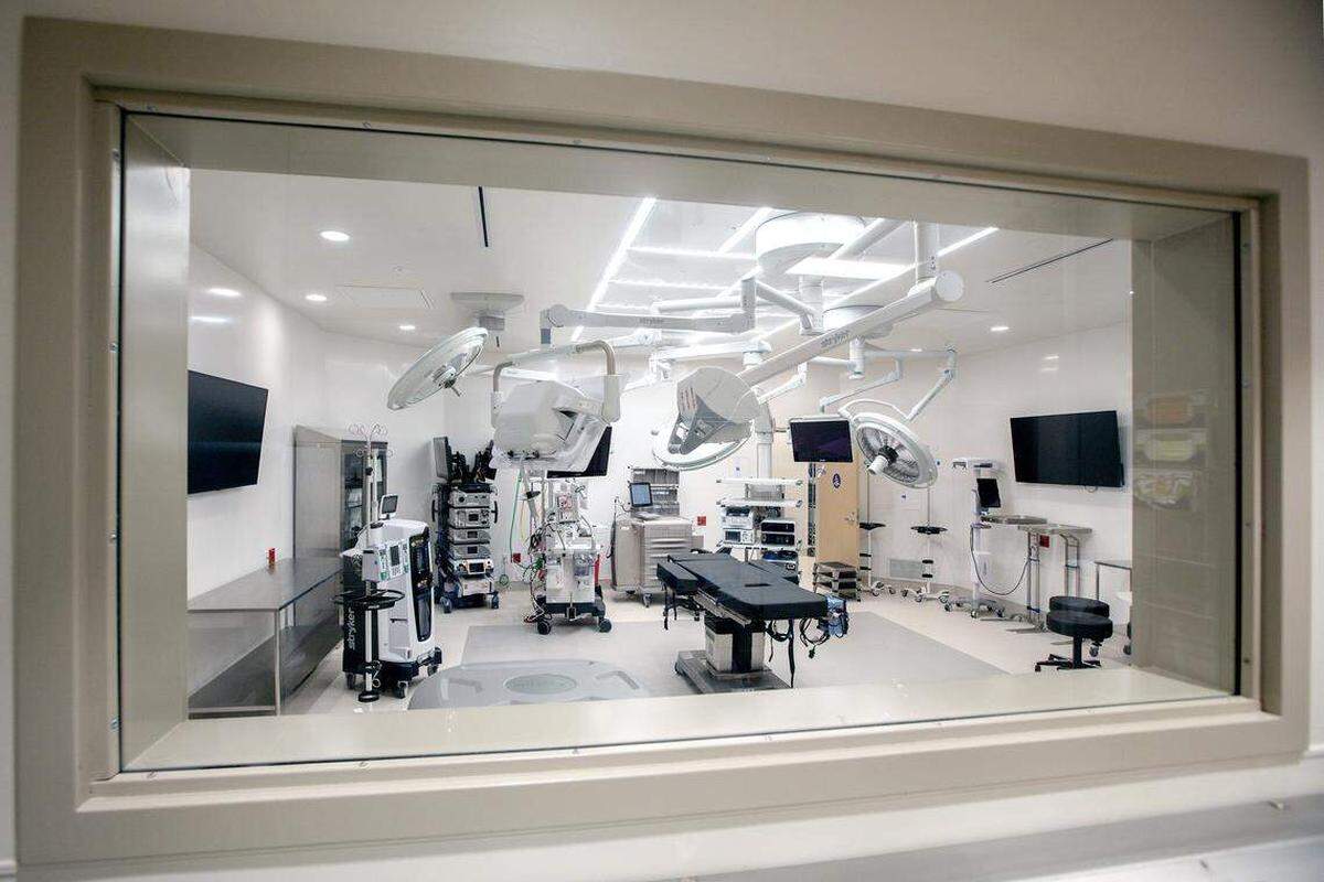Un quirófano en UHealth SoLé Mia.