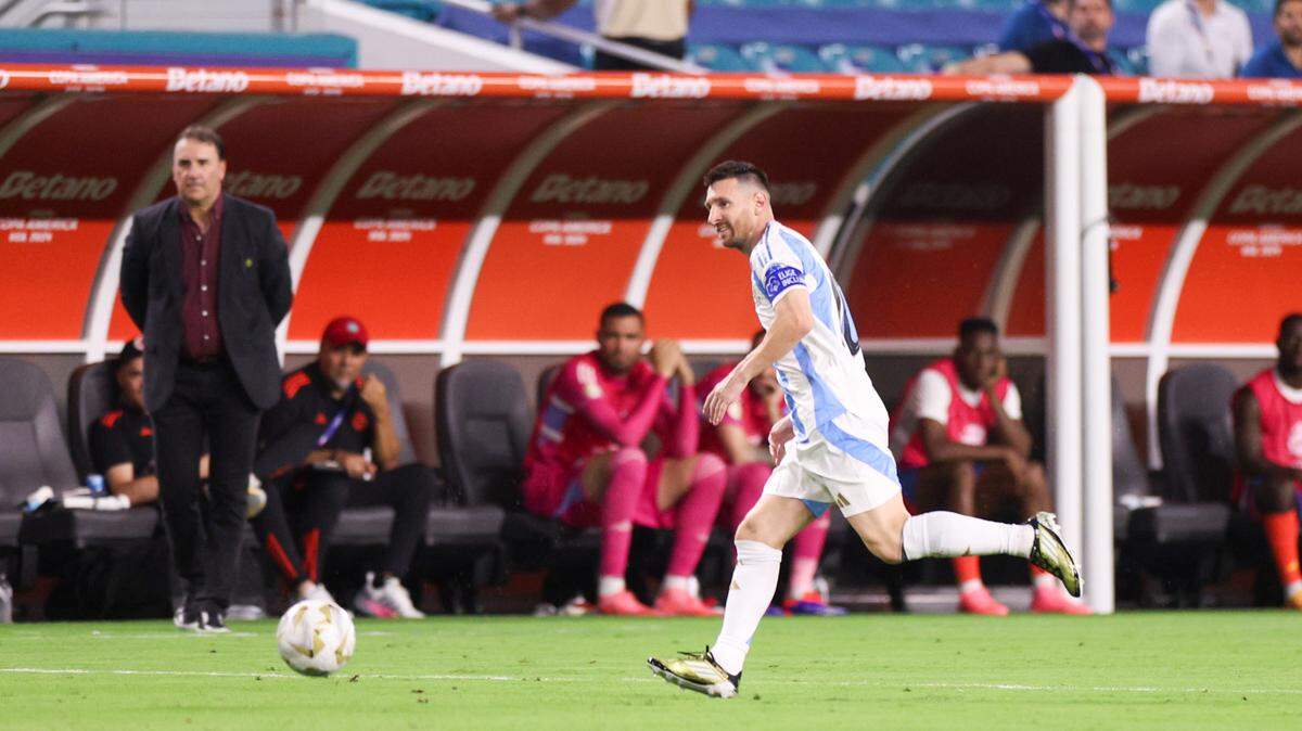 Superada la sobrecarga muscular que lo mantuvo fuera de las canchas durante dos semanas con el Inter Miami, Lionel Messi volverá a vestirse de albiceleste ante Uruguay y Brasil en las eliminatorias sudamericanas.