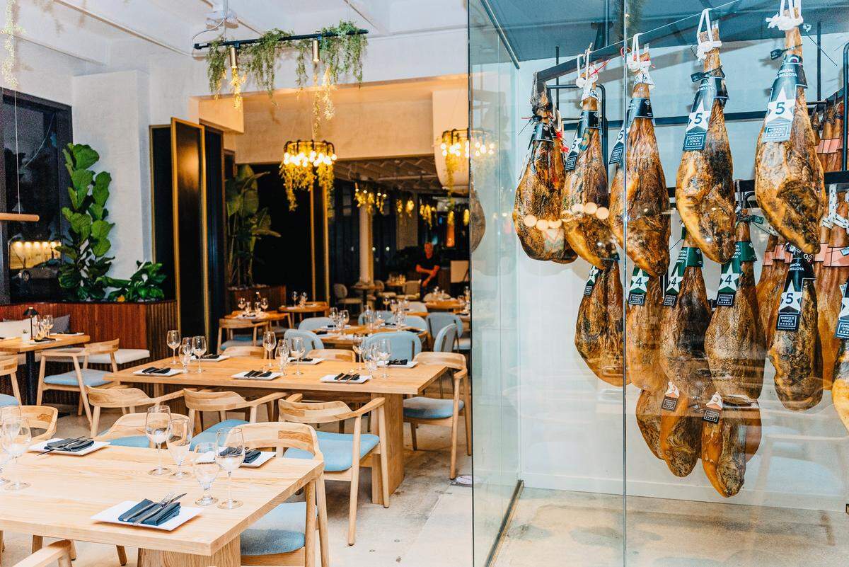El restaurante español Enrique Tomas está situado en el barrio de Wynwood
