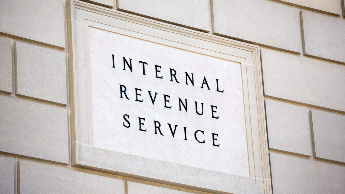 Qualified federal taxpayers should get their refunds within 21 days if they file electronically, have direct deposit and have an accurate return, IRS said Monday