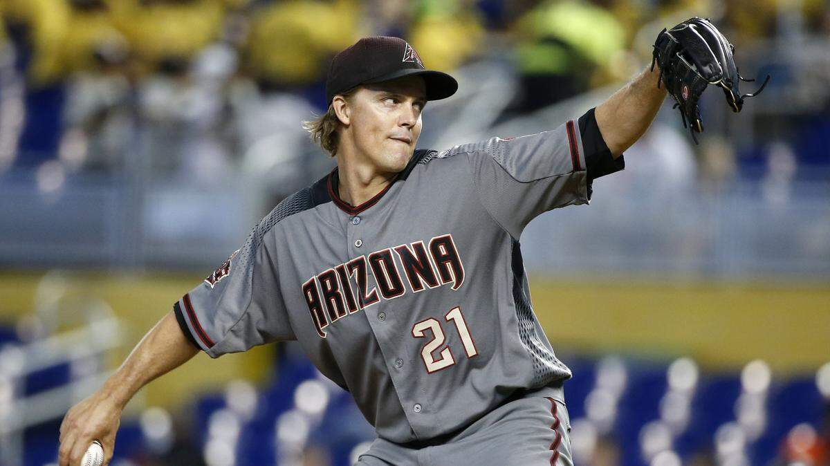 Zack Greinke lanzó siete entradas por los Diamondbacks y no permitió carrera a la tanda de los Marlins, el 28 de junio de 2018.