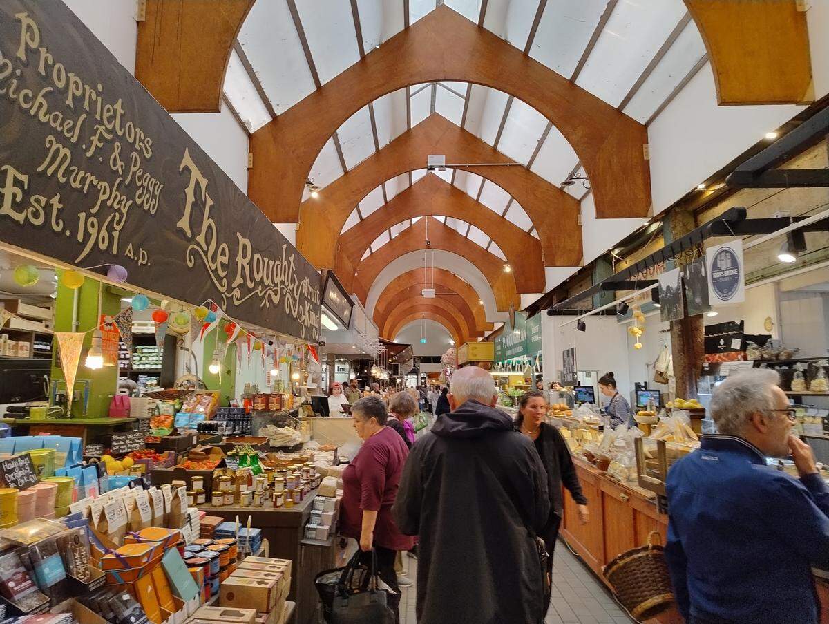 El pintoresco Mercado Inglés es un paraíso para saborear platos tradicionales.