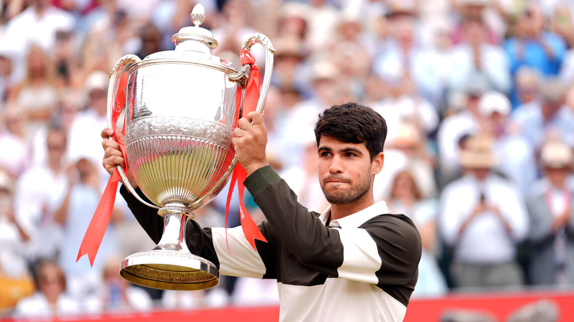 Alcaraz se corona en Queen’s Club y manda un mensaje claro a las puertas de Wimbledon