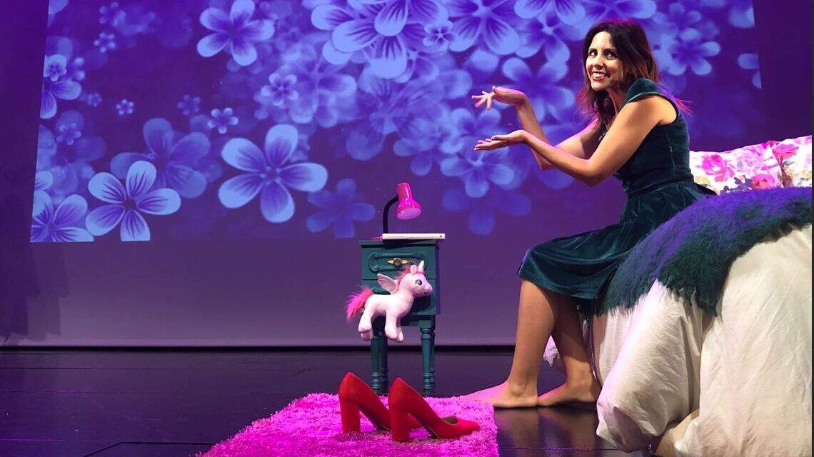 “De Caperucita a loba en solo seis tíos”, dos noches con Marta González de Vega en el Koubek Center 