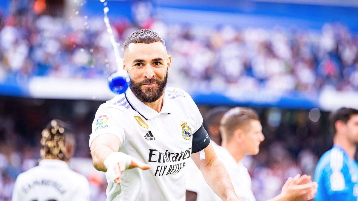Karim Benzema se despidió oficialmente del Real Madrid el martes diciendo que quería terminar su carrera con el club, pero que la vida le dio otra oportunidad.