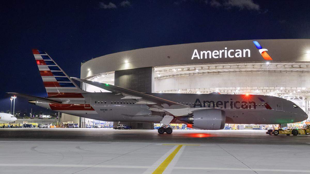 Varias aerolínes, entre ellas, American Airlines, ofrecen nuevos servicios para vuelos desde el Aeropuerto Internacional de Miami. 