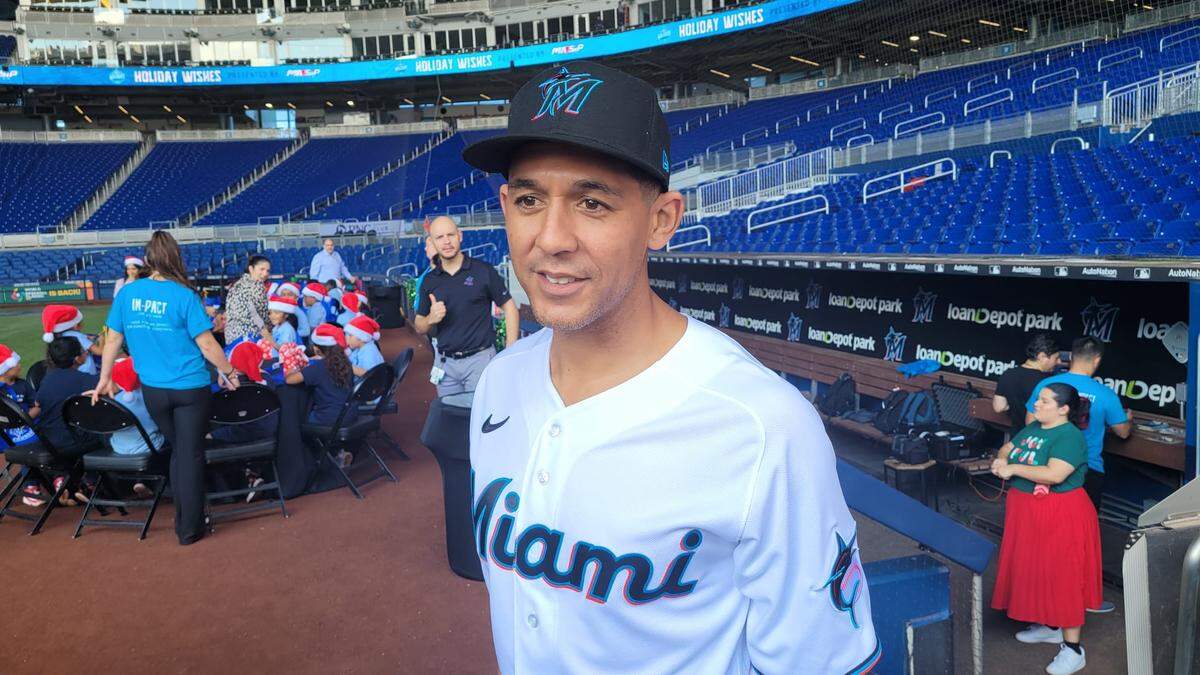 Jon Jay no ha perdido un minuto y ya se encuentra trabajando con varios peloteros del club como Avisail García y Jorge Soler.