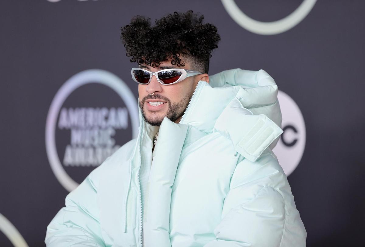 Bad Bunny pone el video en español más escuchado en YouTube, y también ocupa el segundo lugar.