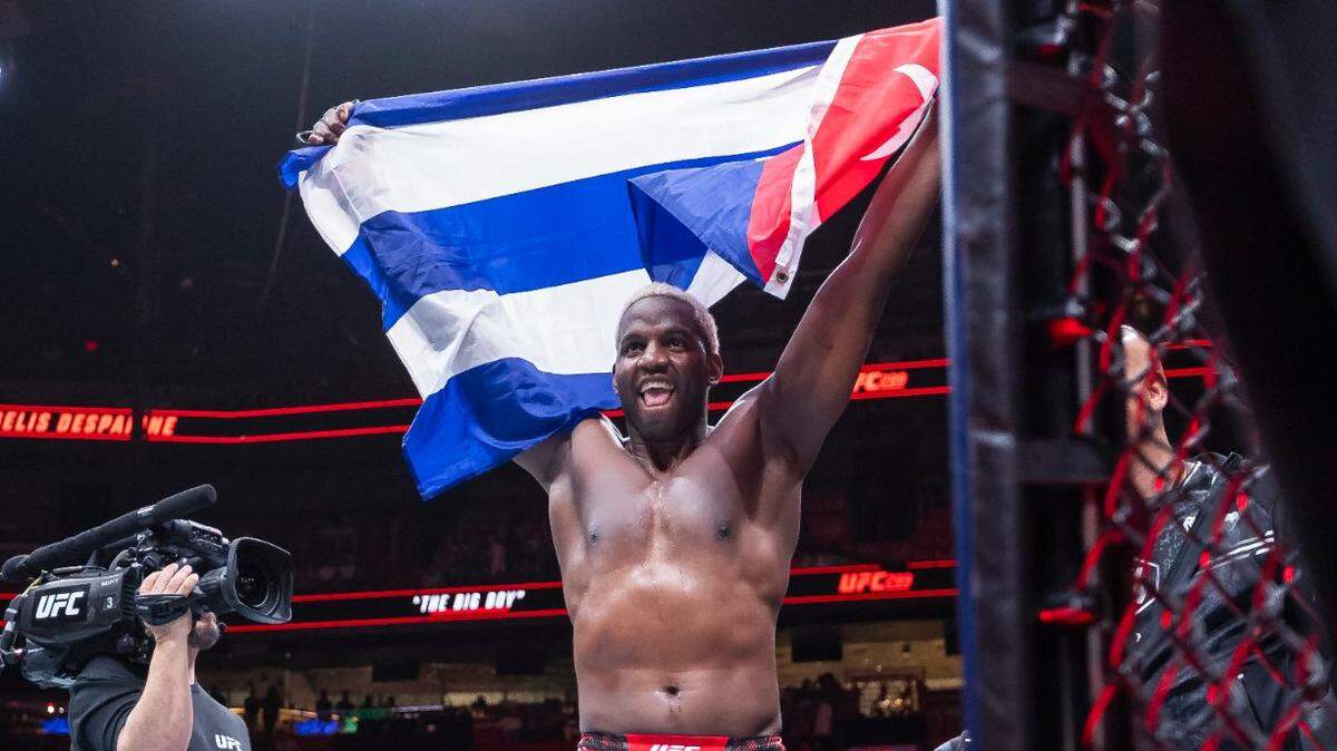 Con su poder destructor, Robelis Despaigne no perdió mucho tiempo para despachar el sábado en la noche por la vía del nocaut en el mismo primer asalto a Josh Parisian en Miami.