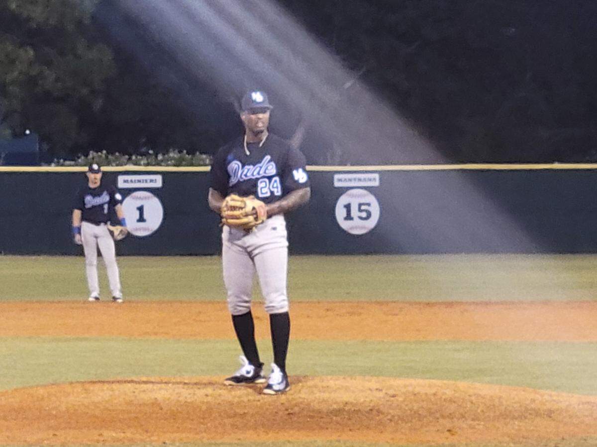 Andy Rodríguez va por buen camino. Si primero formó parte del equipo del Miami-Dade College como paso previo a su incursión en el Draft Universitario, ahora el lanzador cubano fue designado como as de la rotación del club.