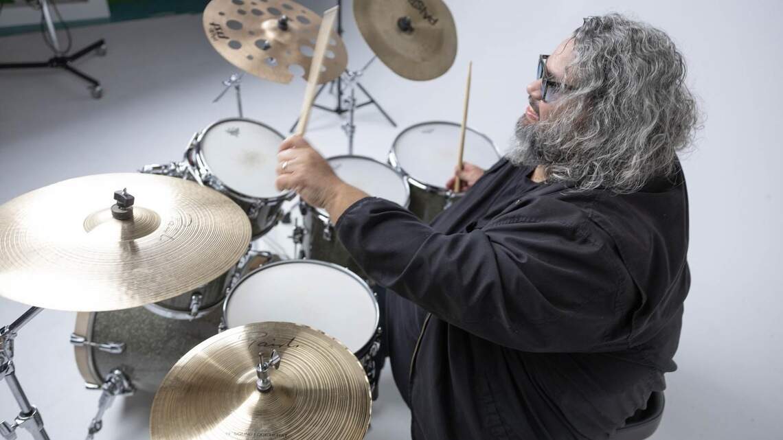 El baterista Nomar Negroni presenta un concierto