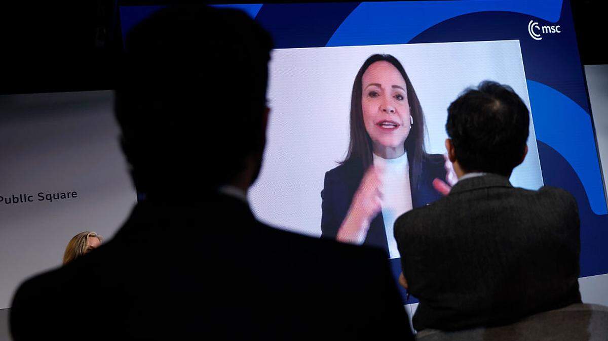 La premio Nobel de la Paz, María Corina Machado, habla sobre Venezuela durante una entrevista virtual moderada por Marie Louise Kelly en la 62ª Conferencia de Seguridad de Múnich, el sábado 14 de febrero de 2026 en Múnich, Alemania.