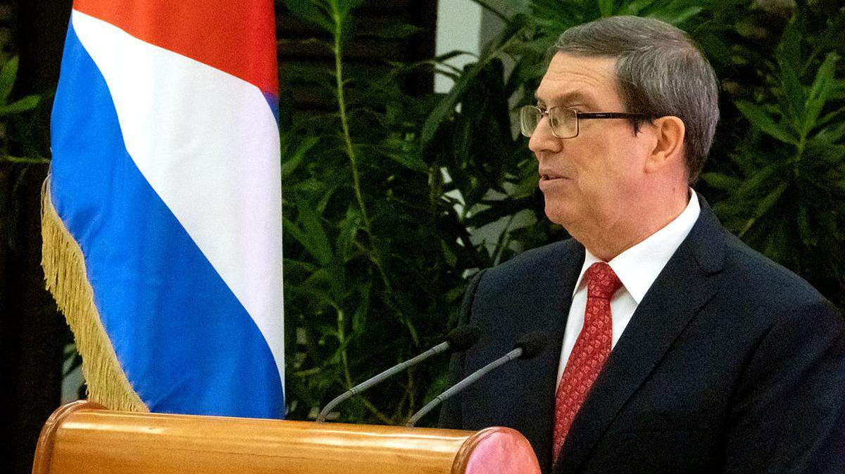El ministro de Relaciones Exteriores de Cuba, Bruno Rodríguez, habla durante una conferencia de prensa en La Habana, el 17 de septiembre de 2025.