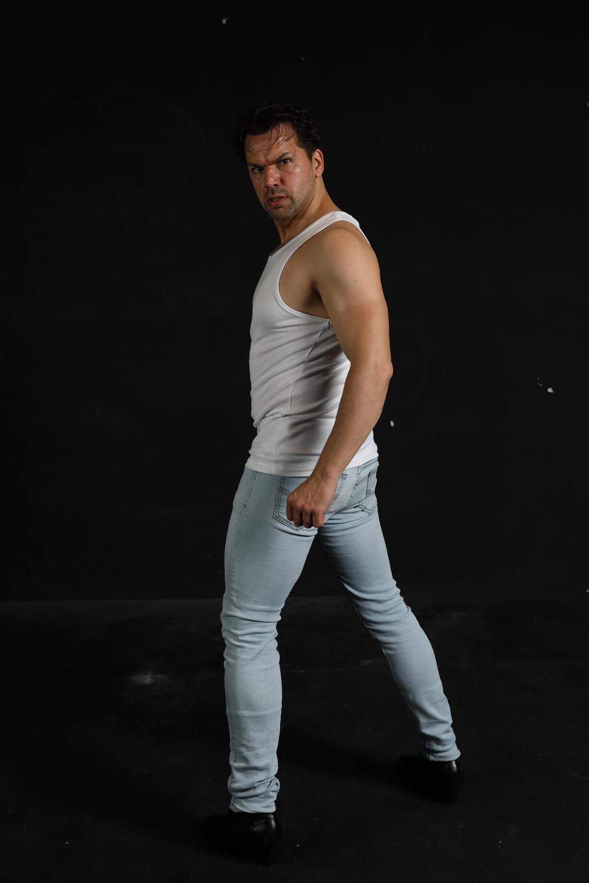 Pepe Flores es Stanley Kowalski en el ballet flamenco “Deseo”, estreno mundial de Ballet Flamenco La Rosa, puesta en escena de Ilisa Rosal.