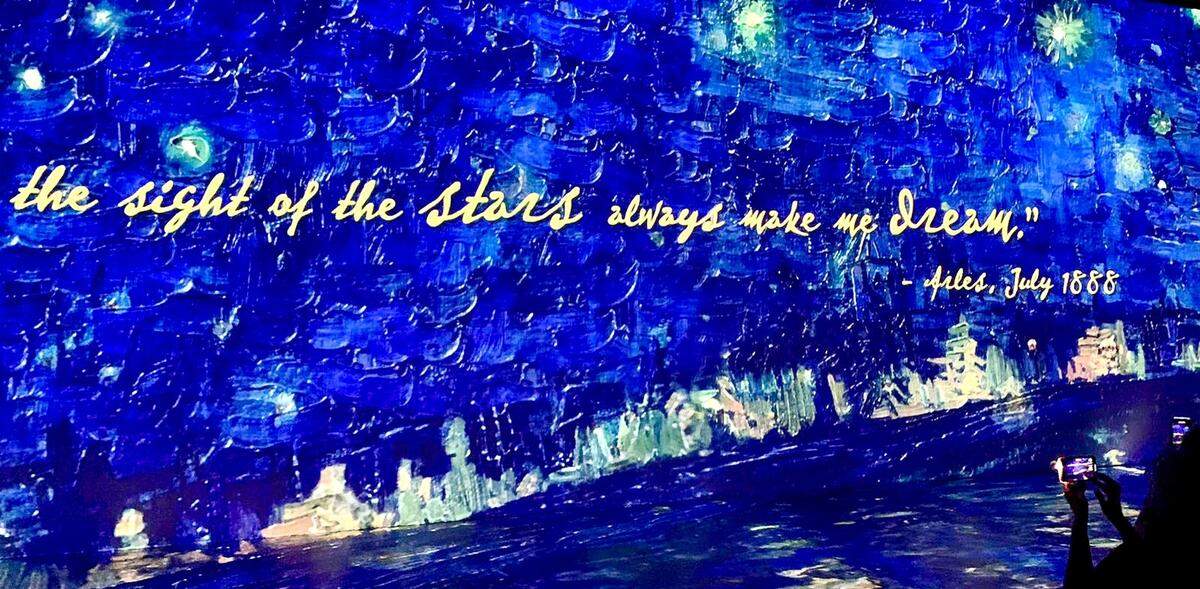 “…ver las estrellas siempre me hace soñar”. Vincent Van Gogh. 