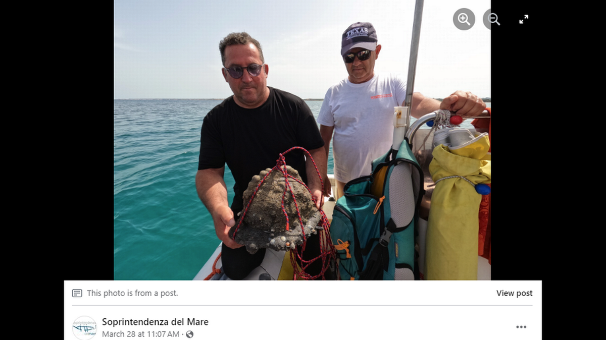Un equipo de científicos investigaban el lecho marino de la escarpada costa de Sicilia cuando encontraron un casco medieval del siglo XV.