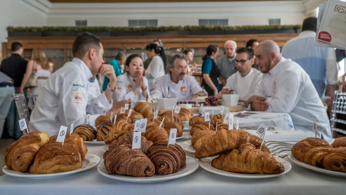 El jurado del primer concurso anual de croissants denominado “Croissant Battle Miami”, que fue organizado por el National Hotel, en Miami Beach.