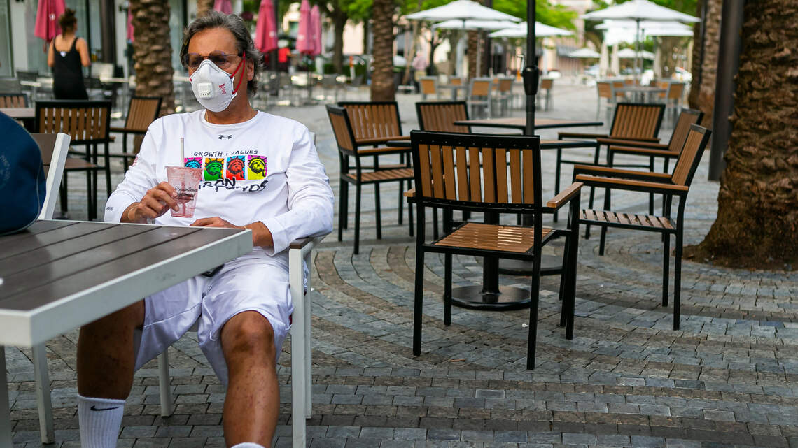 Restaurant dining rooms set to reopen soon in Miami-Dade as COVID spread eases