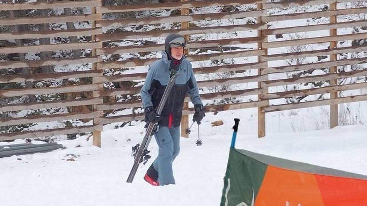 (Foto de ARCHIVO) El Rey felipe VI este domingo disfrutando de la nieve en la estación de esquí turolense de Aramón Valdelinares REMITIDA / HANDOUT por ARAMÓN Fotografía remitida a medios de comunicación exclusivamente para ilustrar la noticia a la que hace referencia la imagen, y citando la procedencia de la imagen en la firma 16/3/2025