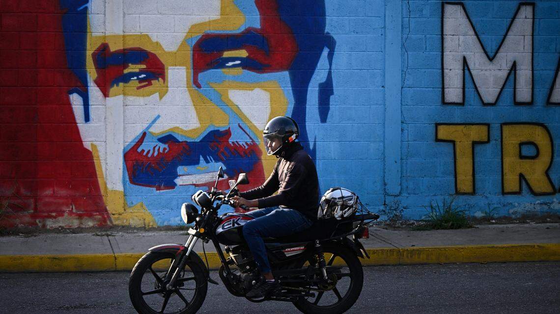 Maduro comienza a borrarse en una Venezuela bajo tutela de EEUU