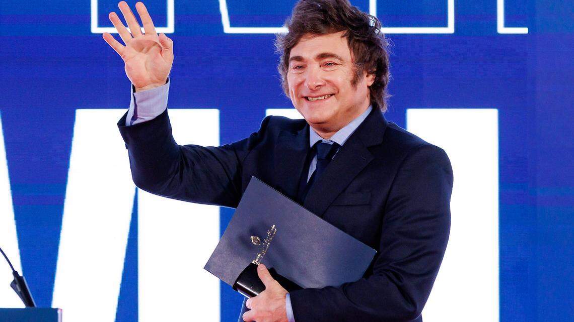 EL PRESIDENTE de argentina, Javier Milei, acaba de ser incluido en la lista de la revista Time de los líderes más influyentes del mundo en 2025.