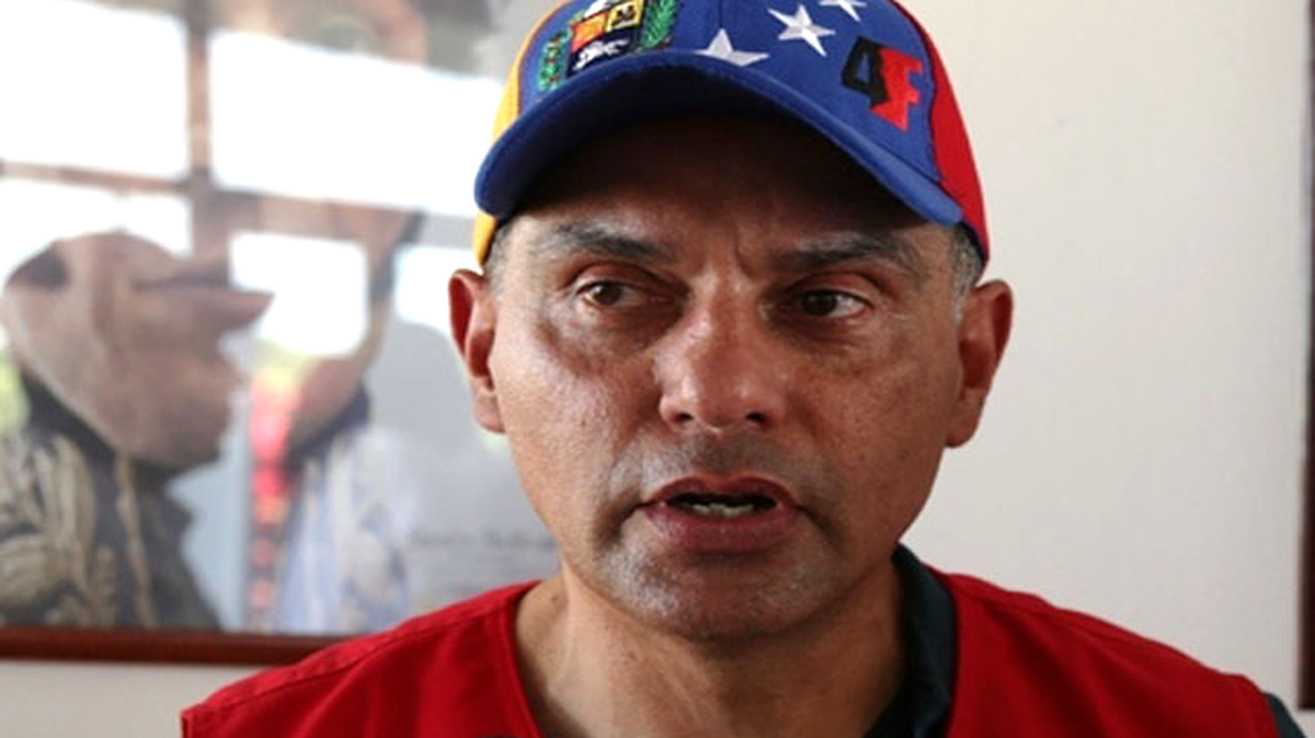 El general venezolano Hebert García Plaza, ex ministro de Transporte Aéreo y Acuático, es uno de los implicados en la compra “irregular” de barcos en España y en su contra pesa ya “orden de aprehensión”. 