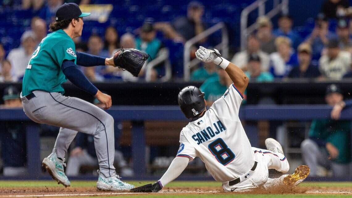 Los Marlins no creen en nadie. Vencen a los Marineros y se afianzan en el tercer comodín