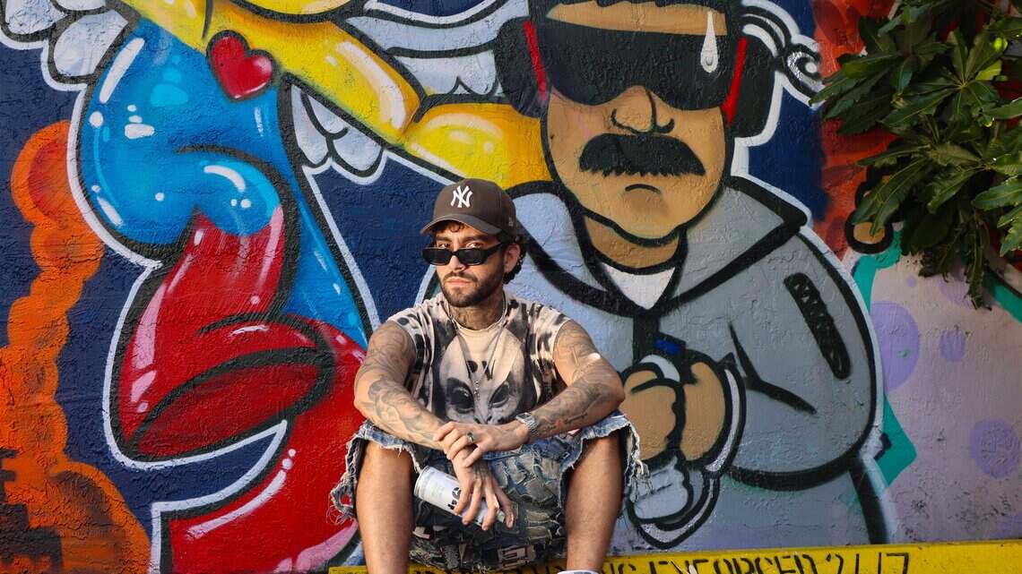 Artista venezolano pintó mural de Maduro en Miami, lo sabotearon y lo volvió a pintar