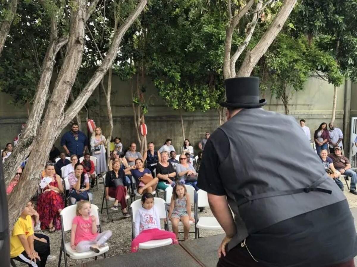 El festival japonés gratuito en el Ichimura Miami-Japan Garden en Watson Island.