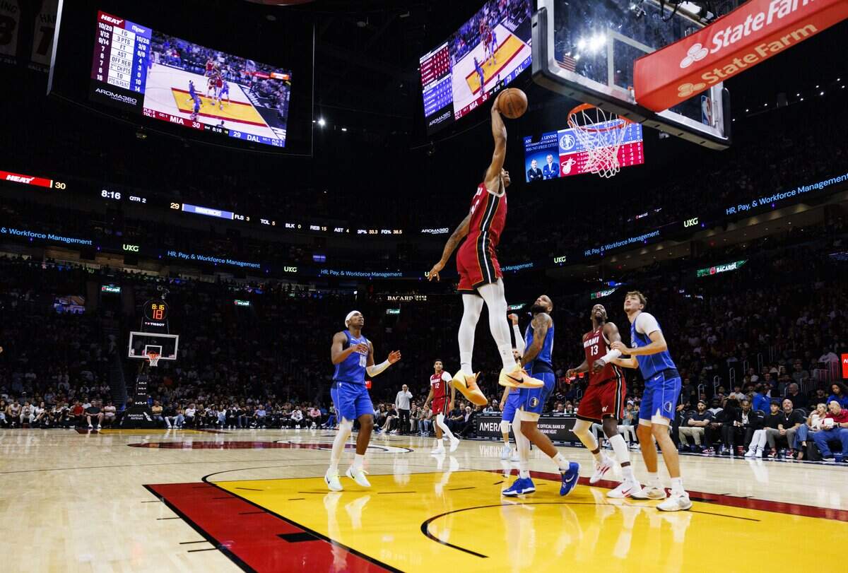 El jugador del Heat de Miami Keshad Johnson participará en el concurso de clavadas en el Juego de las Estrellas, el sábado en el Intuit Dome de Inglewood, California.