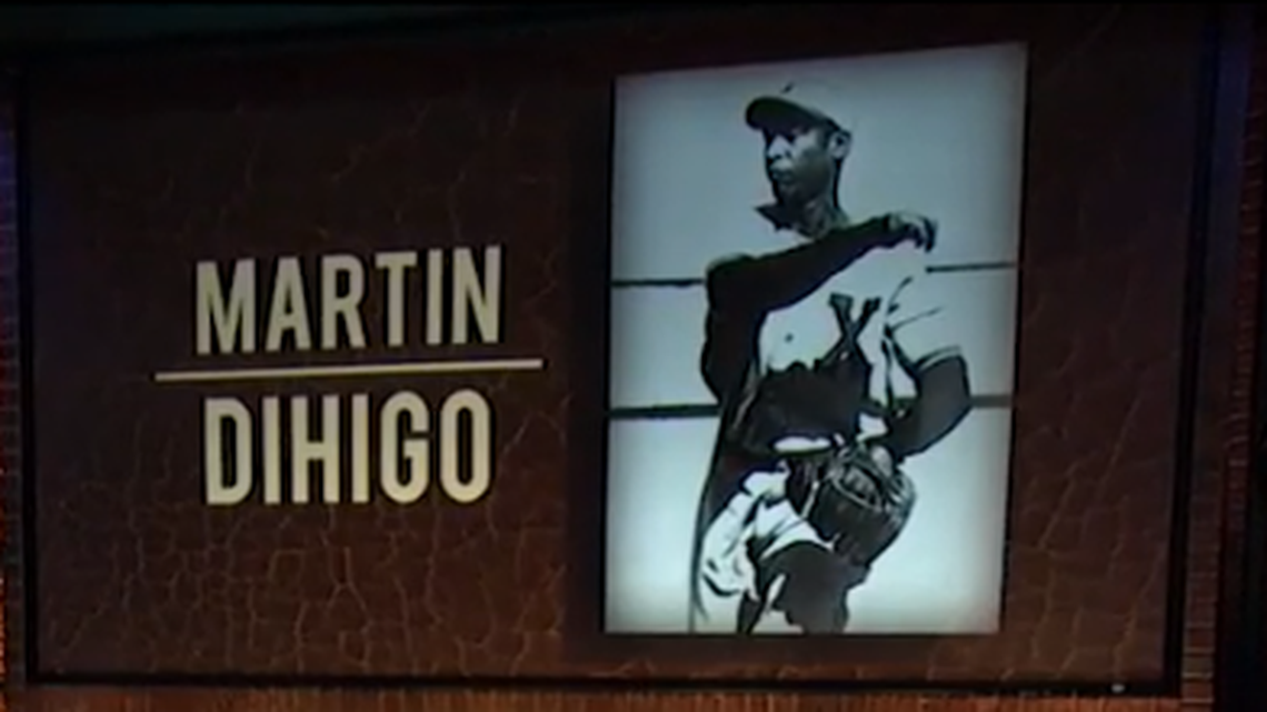 Martín Dihigo brilló como lanzador, bateador, jugador defensivo en varias posiciones y mánager. Además de actuar en Cuba, lo hizo en varios países de Latinoamérica y en las Ligas Negras de Estados Unidos.