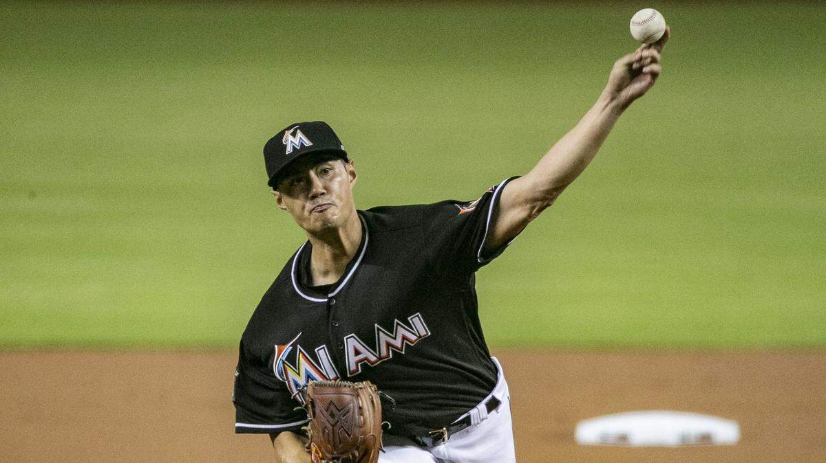 WEI YIN CHEN lanza contra los Filis el 13 de julio en Miami