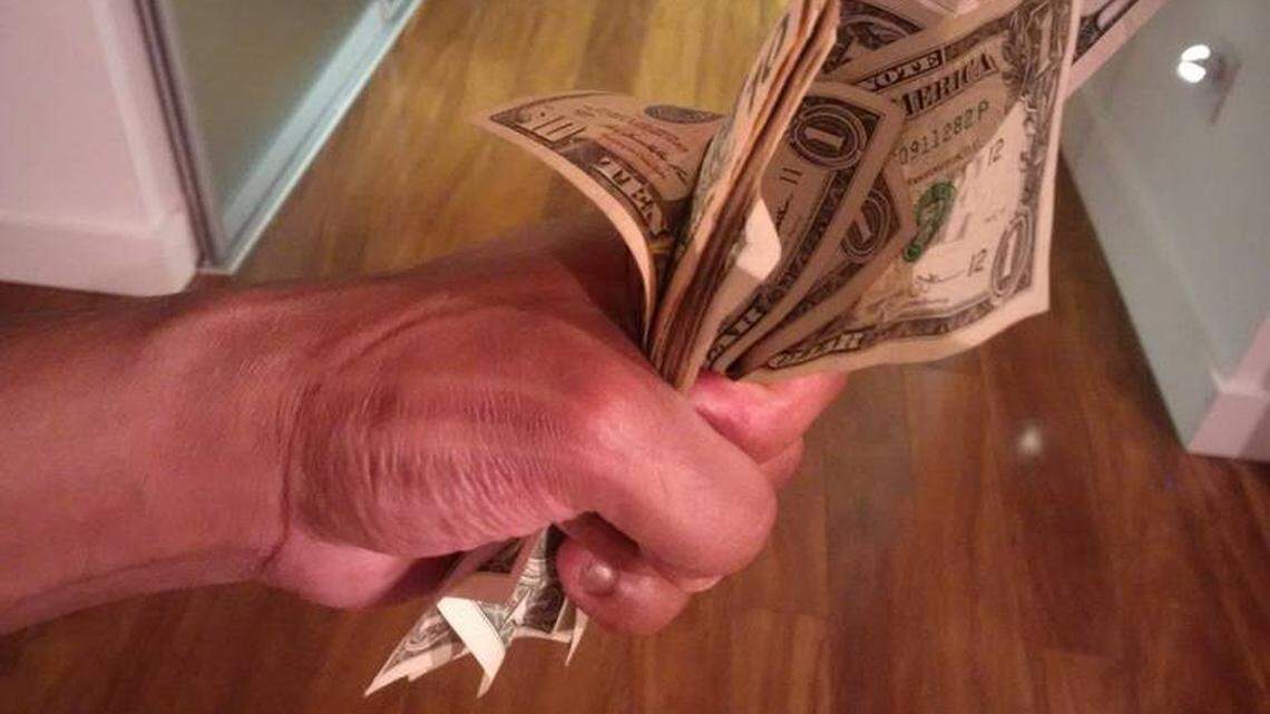 Florida restaurant management shorted pay, took servers’ tip money, owed workers $262,000