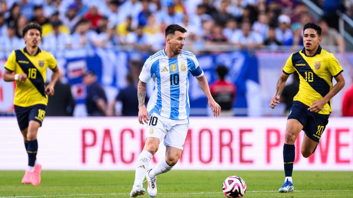 El ciclo que inaugura la Copa América 2024 tuvo un inesperado preámbulo con el aterrizaje del considerado mejor jugador de la historia, Lionel Messi, al Inter Miami un año atrás.