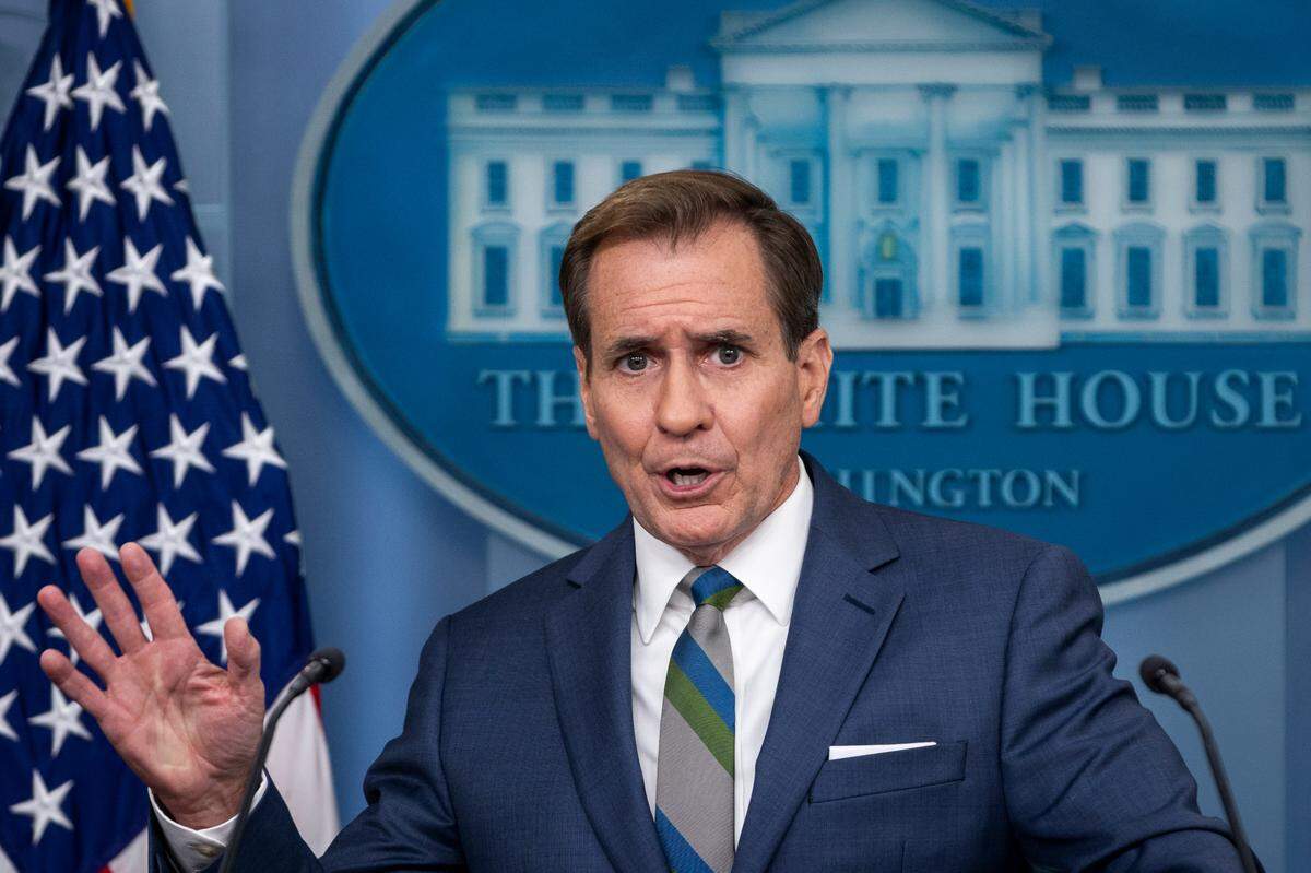 “Nuestra paciencia y la de la comunidad internacional se está agotando, se está agotando la espera de que las autoridades electorales venezolanas sean sinceras y publiquen los datos completos”, expresó el portavoz del Consejo de Seguridad Nacional de la Casa Blanca, John Kirby, en una rueda de prensa el miércoles, en Washington, D.C.