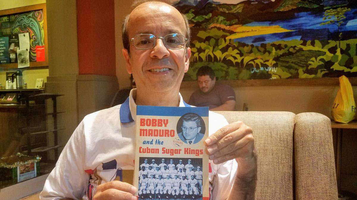 Lou Hernández, autor de “Bobby Maduro and the Cuban Sugar Kings”, firmará su libro este domingo en la librería Books and Books de Coral Gables desde las 6:00 pm.