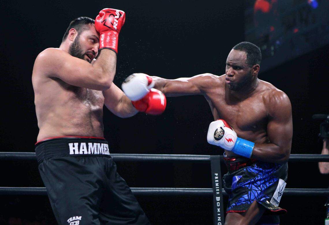 Saúl “Canelo’’ Álvarez vino a Miami solo para apoyar a Frank Sánchez. El cubano no decepcionó al gran campeón de México, quien poco antes de la pelea, había pronosticado que en el 2022 “va ser campeón mundial’’.