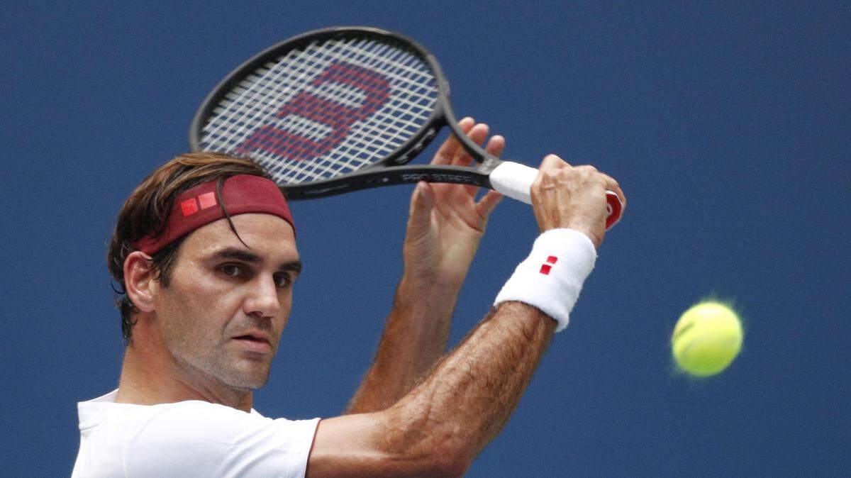 El tenista suizo Roger Federer mantuvo su marcha triunfal en el Abierto de Estados Unidos al vencer  7-5, 6-4 y 6-4 al francés Benoit Paire, el jueves 30 de agosto de 2018 en Nueva York.