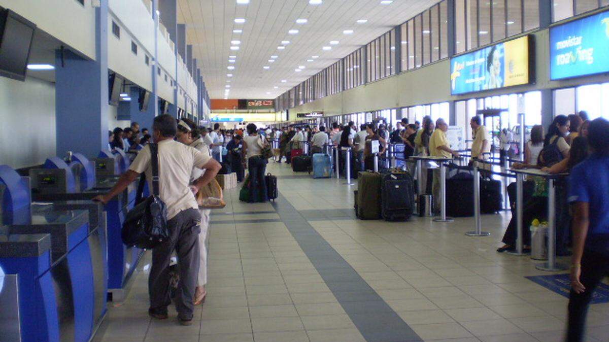 Visado de tránsito para viajeros cubanos que hacen escala en Panamá vence el 31 de julio. La foto muestra el Aeropuerto Internacional de Tocumen en una imagen de archivo de 2008.