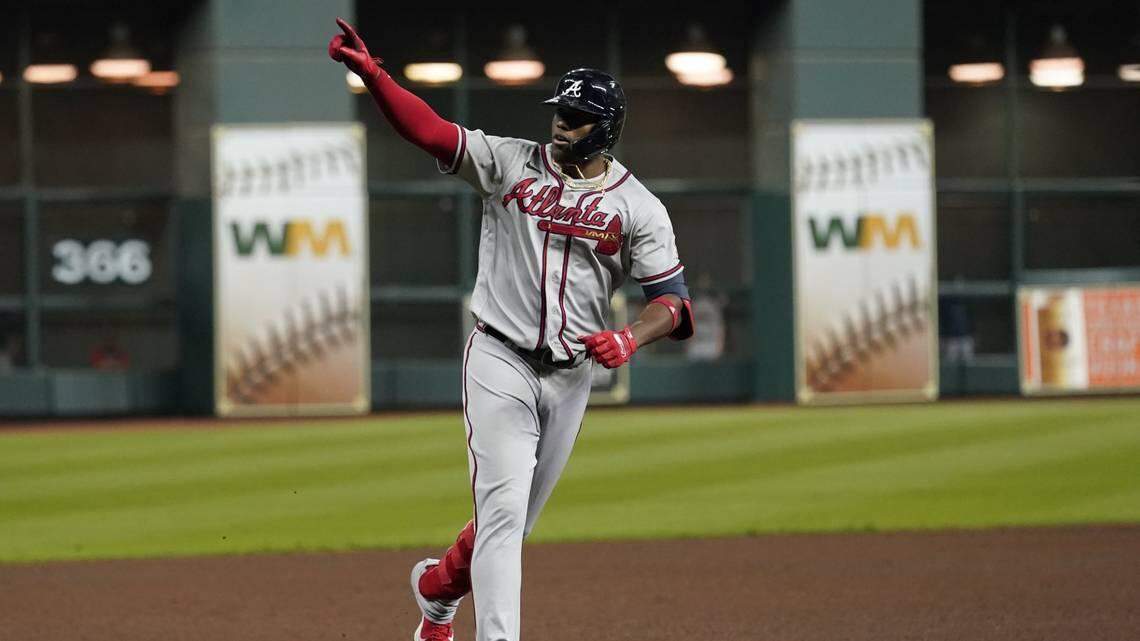 Los Marlins están firmando a Jorge Soler con un contrato de tres años por un valor de $36 millones que incluye opciones de exclusión después de las temporadas 2022 y 2023, confirmó una fuente al Nuevo Herald