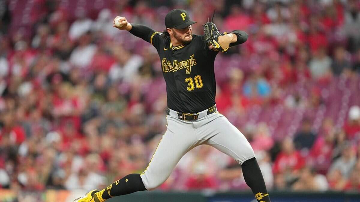  El abridor de los Piratas de Pittsburgh Paul Skenes fue el líder en efectividad con un bajísimo 1.97 y resultó el primero en finalizar por debajo de las dos carreras limpias por juego desde Justin Verlander en el 2022.